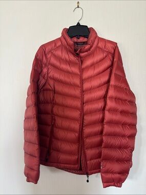 LL Bean Lightweight Red Packable Down Jacket - Women